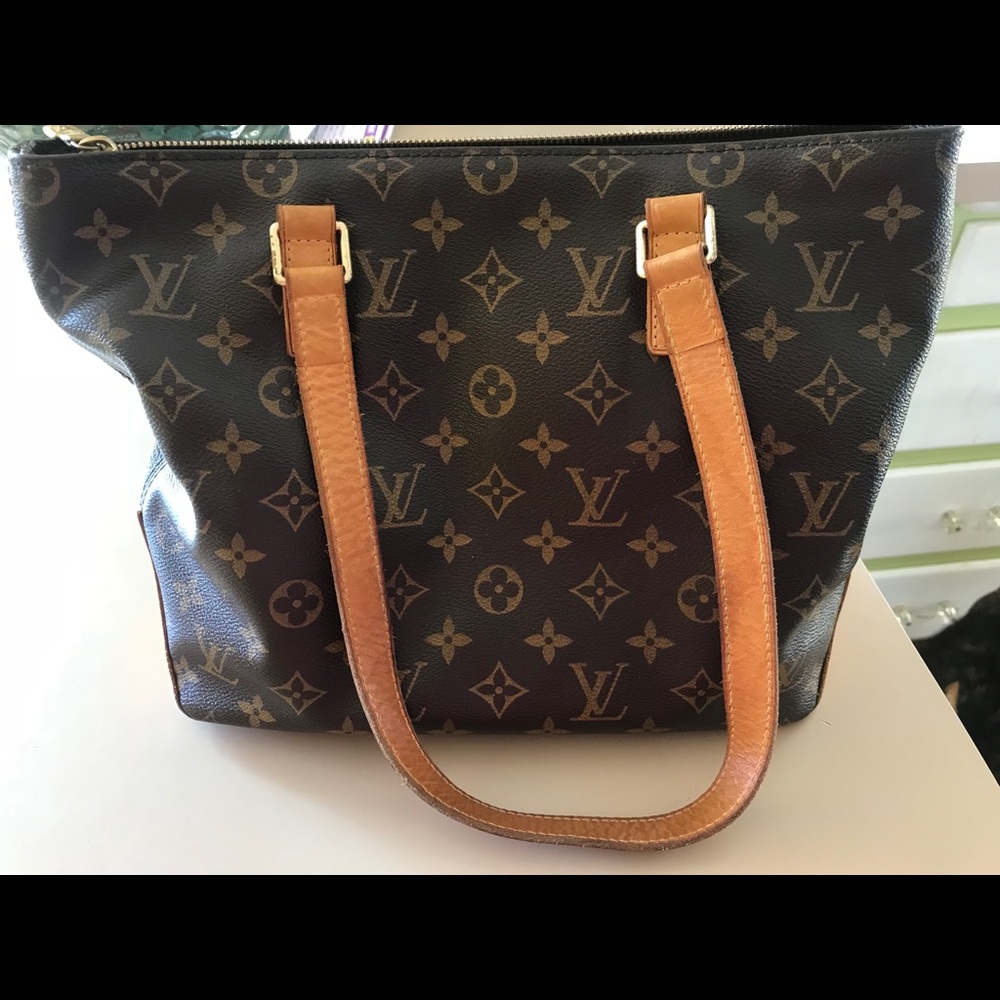 Louis Vuitton Piano Totw